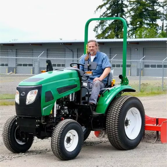 15 HP 35 Hp 4x4 Agriculture Garden Mini Farm Tractor Trucks Mini Tractor Trailer For Sale