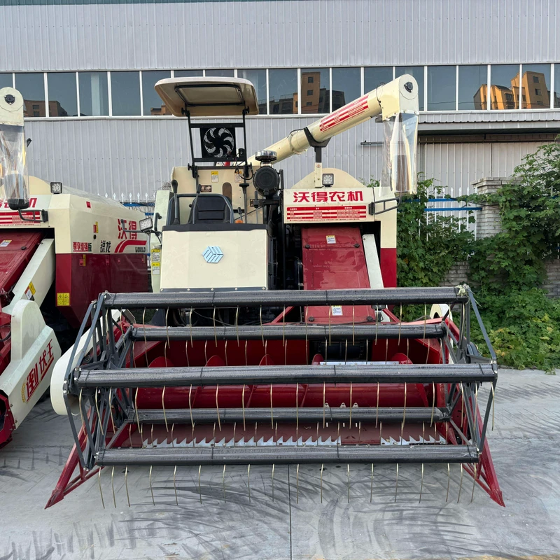 High Efficiency Crawler Type Combine Harvester Diesel Engine Harvesting Machine Mini Grain Harvester for Wheat Rice Soybeans