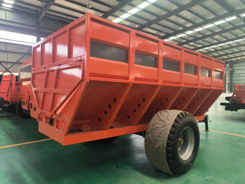 Powerful Sturdy Wooden Transport Vehicle Efficient Grain Hauler Silage Fertilizer Carrier Farm Industries Motor